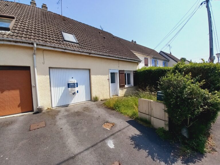 LEVAL : Maison 3 chambres